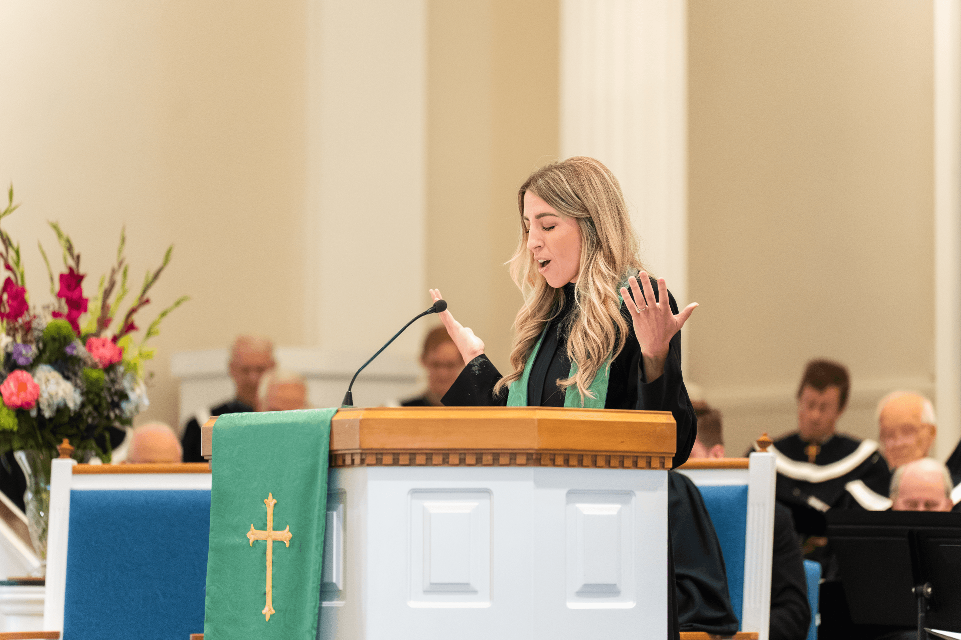 A Real Homecoming: Royal Lane baptist church Celebrates First female Senior Pastor